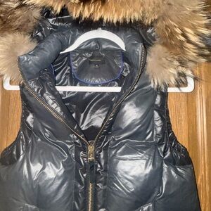 Women's Black Puffer Vest